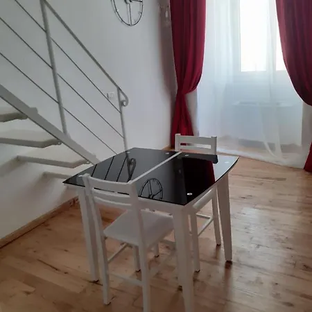 Palazzo Grandori Alloggi Turistici Appartamento Viterbo