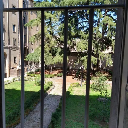 Palazzo Grandori Alloggi Turistici *