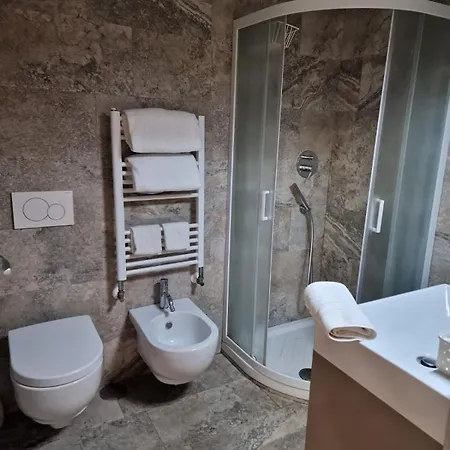 Palazzo Grandori Alloggi Turistici Appartamento *